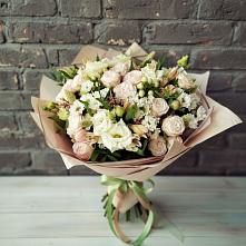 Букет нежное ассорти в Первомайской Букет цветов из:  Альстромерии, Розы и Хризантемы в Первомайской