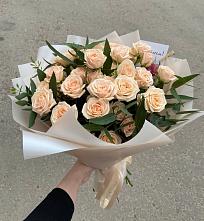 Букет Кремовые розы Латте в Первомайской