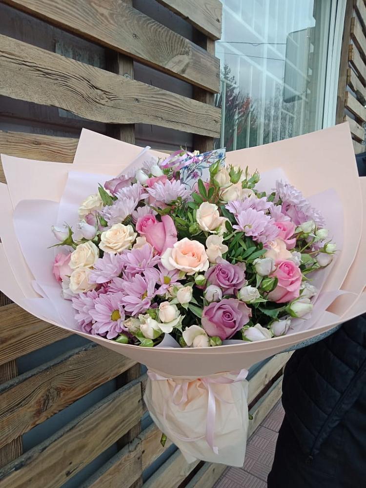 Букет фея в Первомайской Букет цветов из: Розы и Хризантемы в Первомайской