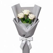 Букет 3 белые розы в Первомайской Букет 3 белые розы в Первомайской