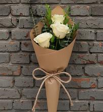 Букет из 3 роз в Первомайской Букет цветов из:  Розы в Первомайской