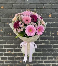 Букет яркие краски #REPLACE_PRED# Первомайской Букет цветов из:  Герберы и Хризантемы #REPLACE_PRED# Первомайской