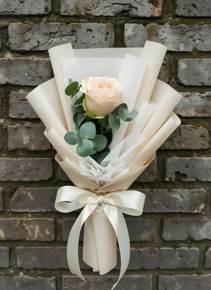 Букет Королевская звезда в Первомайской Букет цветов из: Розы в Первомайской