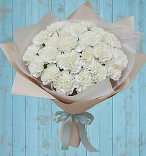 Букет Хрустальное утро в Первомайской Букет цветов из:  Гвоздики в Первомайской