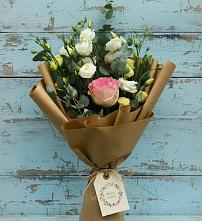 Букет нежный привет #REPLACE_PRED# Первомайской Букет цветов из:  Розы и Лизиантусы #REPLACE_PRED# Первомайской